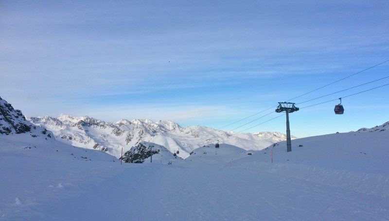 Ultimate Guide To Family Ski Holidays - Wander Mum