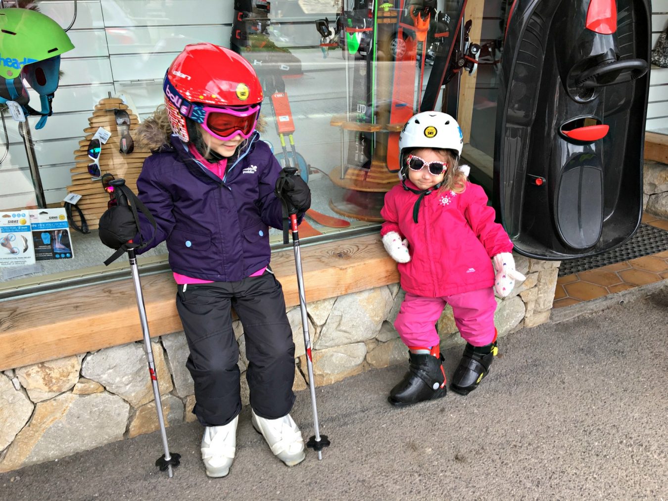 Ultimate Guide To Family Ski Holidays - Wander Mum